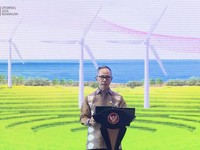 OJK Kejar Spin Off Bank & Asuransi Syariah di 2024
