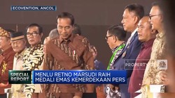 Video: Menlu Retno Raih Medali Emas Kemerdekaan Pers