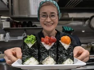 Onigiri Sedang Tren di Jepang, Orang Rela Antre hingga 8 Jam!