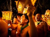 Festival Telanjang Tiba-Tiba Jadi Tak Terkontrol, 6 Orang Terluka