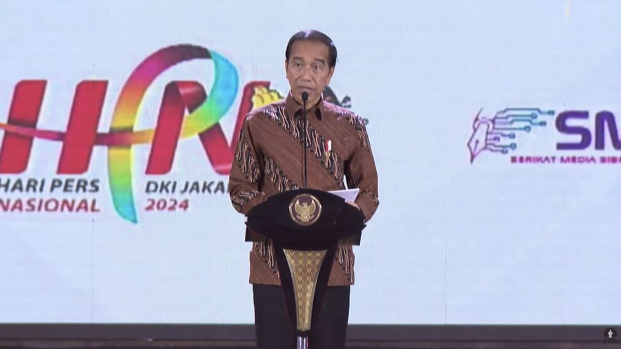 Presiden Joko Widodo dalam acara Puncak Peringatan Hari Pers Nasional 2024 di Ecovention Ancol, Jakarta pada Selasa (20/2/2024). (Tangkapan Layar Youtube Pemprov DKI Jakarta)