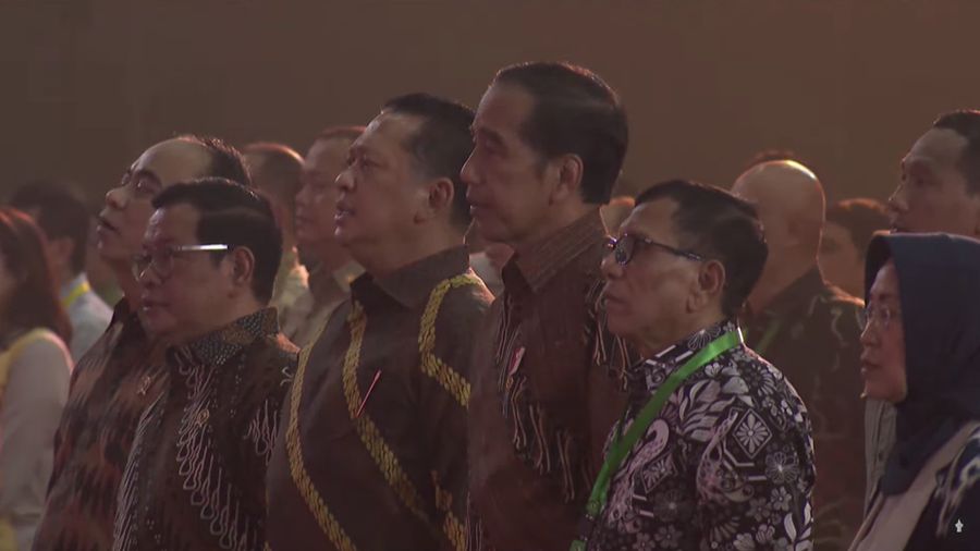 Presiden Joko Widodo tiba di Ecovention Ancol, Jakarta dalam acara Puncak Peringatan Hari Pers Nasional 2024 pada Selasa (20/2/2024). (Tangkapan Layar Youtube Pemprov DKI Jakarta)