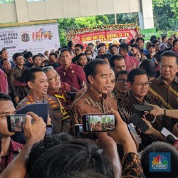 Hadi dan AHY Dilantik Jadi Menteri Besok? Jokowi: Ditunggu Saja Jam 10