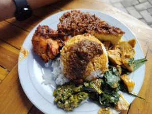5 Tempat Makan Enak yang Populer di Gondangdia, Wajib Mampir