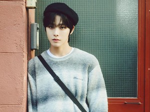 Riku NCT WISH Cuti Tampil karena Kesehatan Memburuk