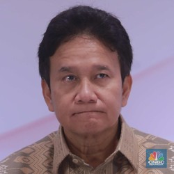 Prabowo Hapus Utang UMKM, Bos OJK Buka Suara