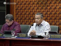 Uang Beredar Tembus Rp1.000 T, BI Janji Rupiah Aman di Ramadan-Lebaran