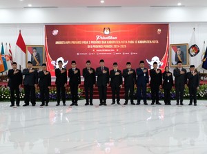 Ini Daftar Komisioner Baru KPU Jatim yang Baru Dilantik