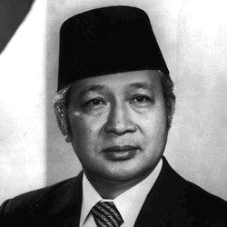 Soeharto Muda Jadi Korban Bully, Hidupnya Makin Berat