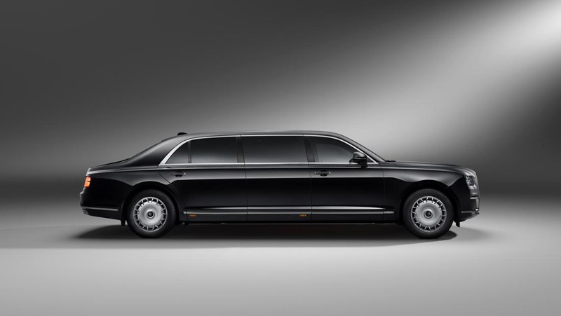 Profil kendaraan Aurus Senat Limousine buatan Rusia. (Dok: Aurusmotors.com)