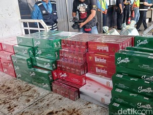 Avsec Bandara SMB II Gagalkan Penyelundupan 348 Slop Rokok Ilegal