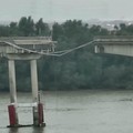 Tali Jembatan China Tiba-Tiba Putus, 7 Tewas dan 9 Luka-Luka
