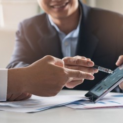 Hidup Tanpa Investasi Sangat Berisiko, Ini Alasannya