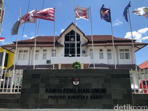 KPU Sumbar Catat 12 Petugas Meninggal Dunia-50 Lainnya Sakit Selama Pemilu 2024