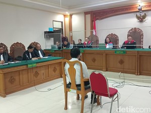 Divonis Bebas, Antara Tidak Terbukti Nikmati Mobil Hadiah dari Bank