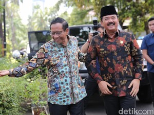 Mahfud Sambut Kunjungan Menko Polhukam Hadi Tjahjanto