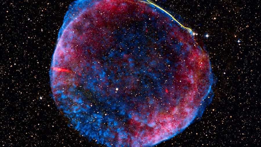 Citra sisa dari ledakan supernova bintang SN 1006 yang direkam oleh Hubble.