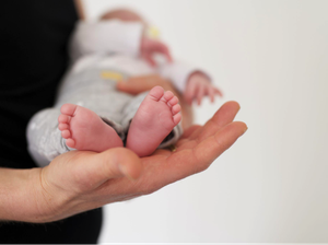 Mengenal Pengertian Bayi Tabung dan Pentingnya Pendampingan Psikologis