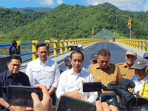 AHY Dampingi Jokowi Resmikan Bendungan Lolak di Sulut
