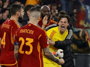 Mile Svilar di Eropa: Dulu Bikin Blunder, Kini Jadi Pahlawan