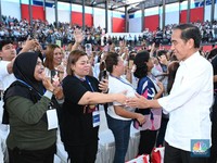 Jokowi Ingatkan Nasabah PNM Mekaar Nyicil Tepat Waktu