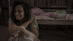 Menuju Oscar, Sutradara Women From Rote Island: Tuhan Bantu Kami