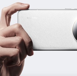 Xiaomi 14 Punya Fitur Mirip Samsung Galaxy S24, Cek Harganya