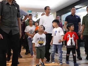 Akhir Pekan, Jokowi Ajak Jan Ethes-Sedah Mirah Main di Mal Jakpus