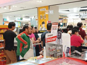 Video: Libur Panjang Serbu Transmart, Banjir Diskon 50% + 20%