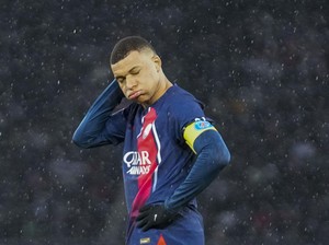 Kylian Mbappe Dicemooh Suporter Timnya Sendiri Saat PSG Vs Rennes