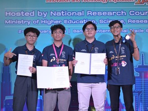 Ngalam Mbois: AiCCESS Antar Mahasiswa UB Raih Medali Perak di Thailand