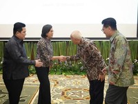 Sri Mulyani Lantik Haryanto Sahari Lagi Jadi Dewas INA