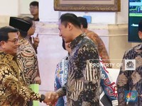 Momen AHY Salaman dengan Moeldoko Sebelum Sidang Kabinet