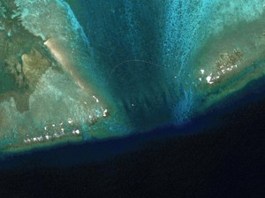 Filipina Tuduh China Ganggu Kapal Logistik Nelayan di Laut China Selatan
