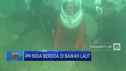 Video: Menyelam ke Bawah Laut, PM India Berdoa di Kuil yang Tenggelam