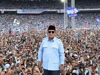 Makan Siang Prabowo Jalan di 2025, Hati-Hati Efek Inflasinya!