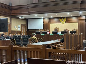 Jaksa KPK Minta Hakim Tolak Pleidoi Makelar MA: Sangat Tak Masuk Akal