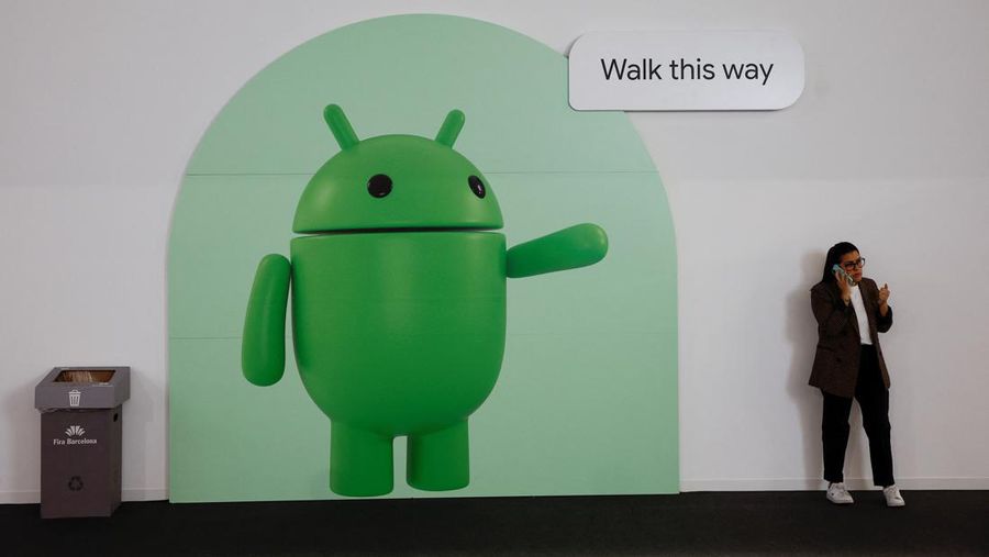 Ilustrasi android. (REUTERS/Albert Gea)