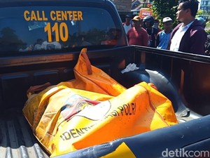 Banjir Surut, Mayat Pria Tanpa Identitas Ditemukan di Saluran Irigasi di Brebes