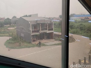 Viral Rumah Ogah Digusur Masih Berdiri Dekat Stasiun LRT Cikunir, Faktanya?
