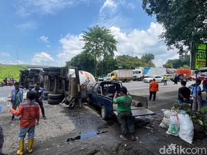Kronologi Truk Tangki Elpiji Terguling di Arteri Mojokerto-Sidoarjo