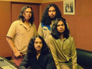Black Horses Lepaskan Peluru, Akhirnya Punya Lagu Bahasa Indonesia