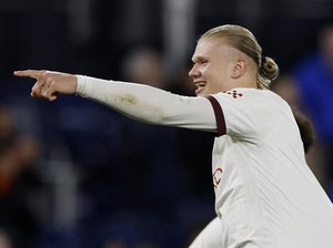 Haaland Samai Catatan Legenda Man United