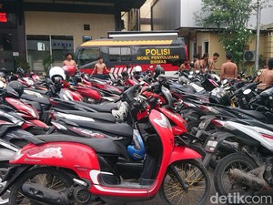 Ricuh Konvoi Pesilat di Lamongan, Polisi Amankan 160 Orang-87 motor