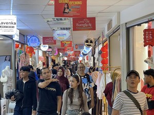 Little Bangkok di Tanah Abang Jadi Surganya Jastiper Raup Cuan