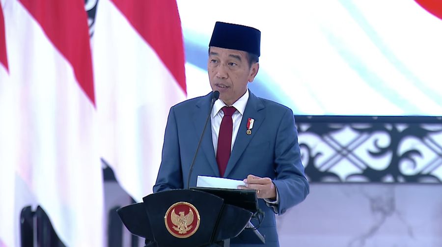 Presiden Joko Widodo saat memberikan sambutan dalam Rapat Pimpinan TNI-POLRI pada Rabu, (28/2/2024). (Tangkapan Layar Youtube Kemnhan RI)