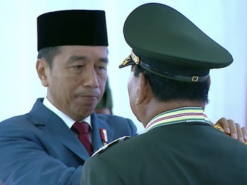 Jokowi Bantah Bahas Program Makan Siang Gratis di Sidang Kabinet