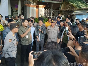 Bawaslu Pamekasan Didemo, Massa Dukung Tahapan Pemilu Dilanjutkan