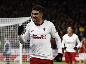 Ganasnya Casemiro di MU