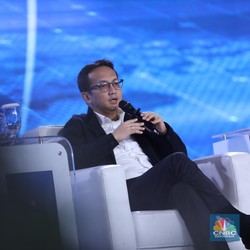 Internet Kabel RI Lelet Dibanding Starlink, Anak Buah Luhut Curiga